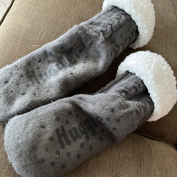 Huggle slipper socks - Picture 2 of 2
